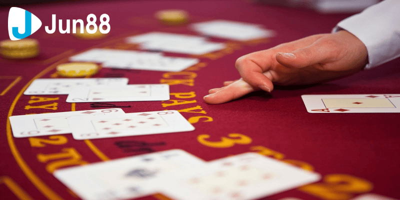 Cách chơi xì dách hiệu quả để nhanh chóng chiến thắng 4 cach choi xi dach 3 4