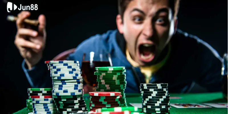 Tìm hiểu thuật ngữ Tilt là gì trong Poker