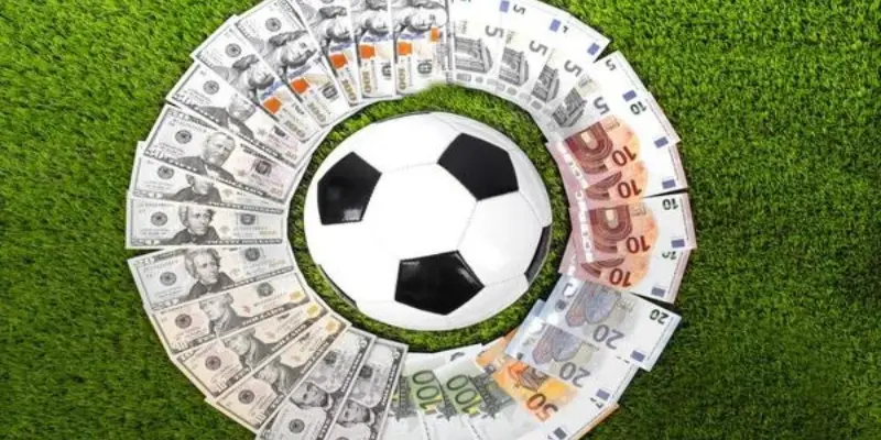 Theo dõi trọng tài trận đấu cũng là một chiếm thuật