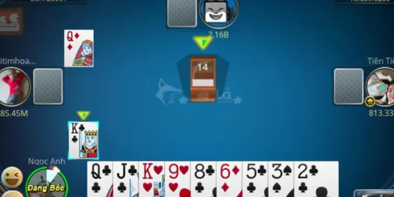 Chiến thuật ăn cây chốt trong phỏm - Thời điểm ra bài chuẩn 4 Mách bạn chiến thuật ăn cây chốt trong phỏm luôn thắng