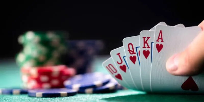 Tổng quan về thủ thuật tố bài trong Xì Tố